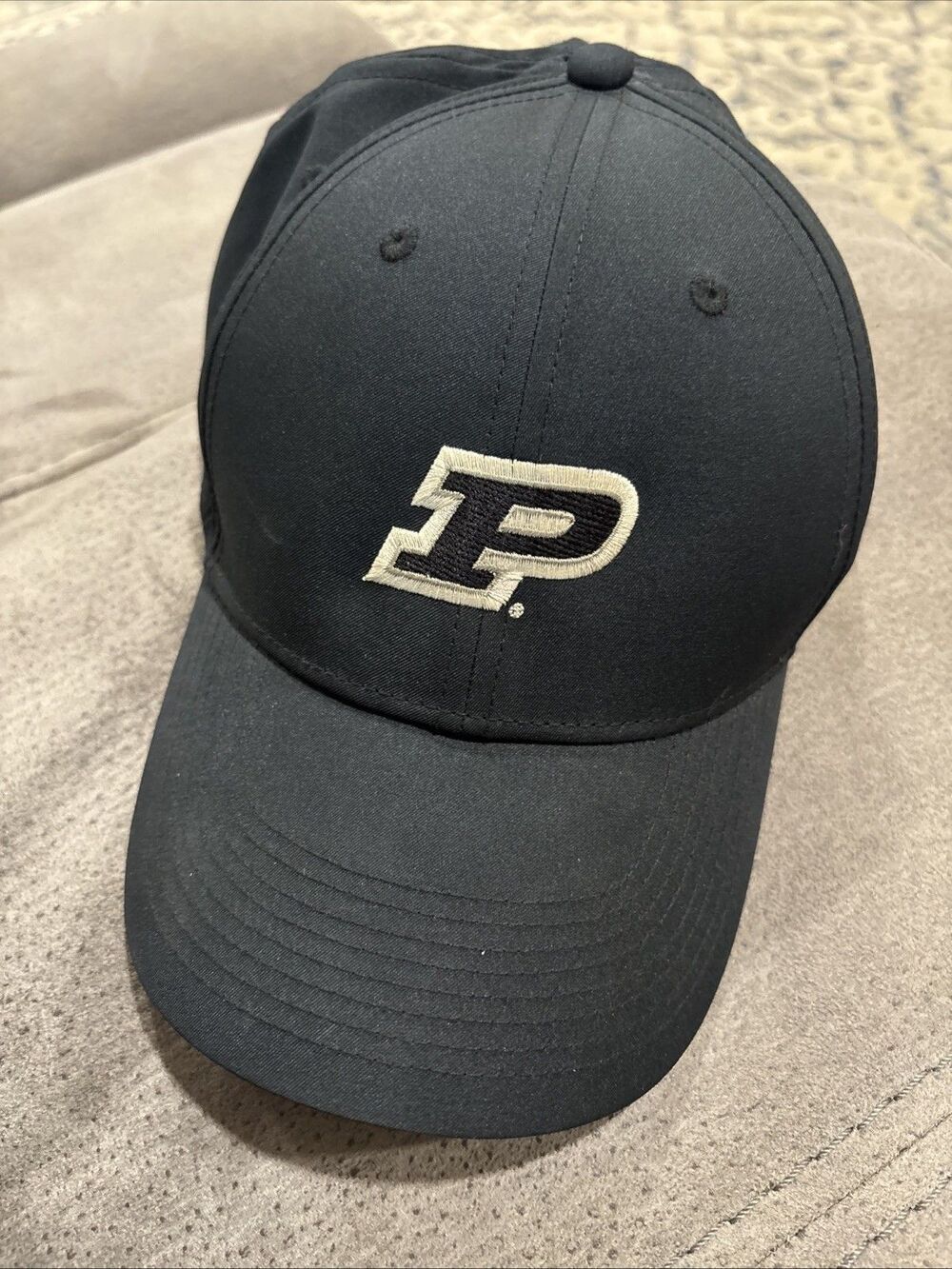 Nike Legacy 91 Dri-Fit Black Baseball Cap Purdue Boilermakers EUC Boiler Up